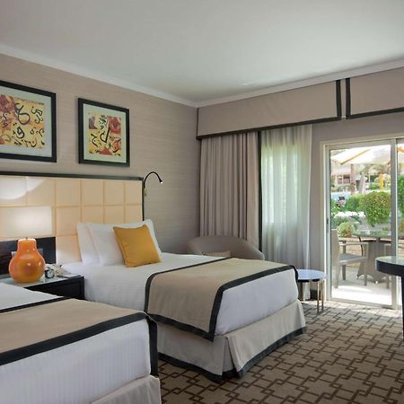 Hilton Cairo Heliopolis Hotel Exterior photo