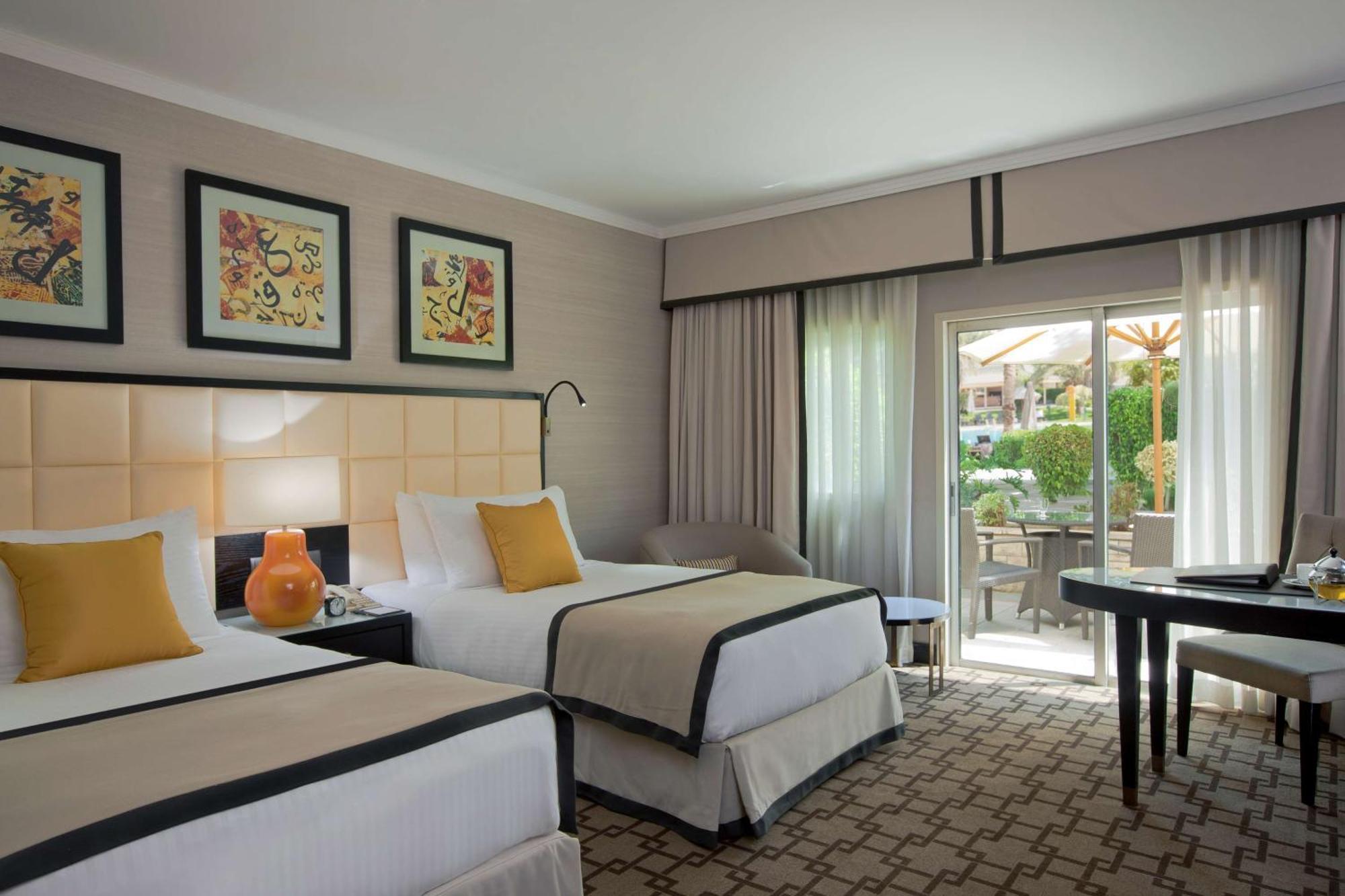 Hilton Cairo Heliopolis Hotel Exterior photo