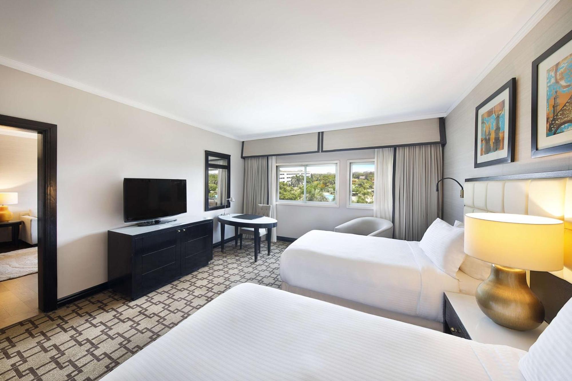 Hilton Cairo Heliopolis Hotel Exterior photo
